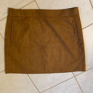 NWT JCrew Factory Brown/ Carmel Faux Suede Mini Skirt with Front Slash Pockets